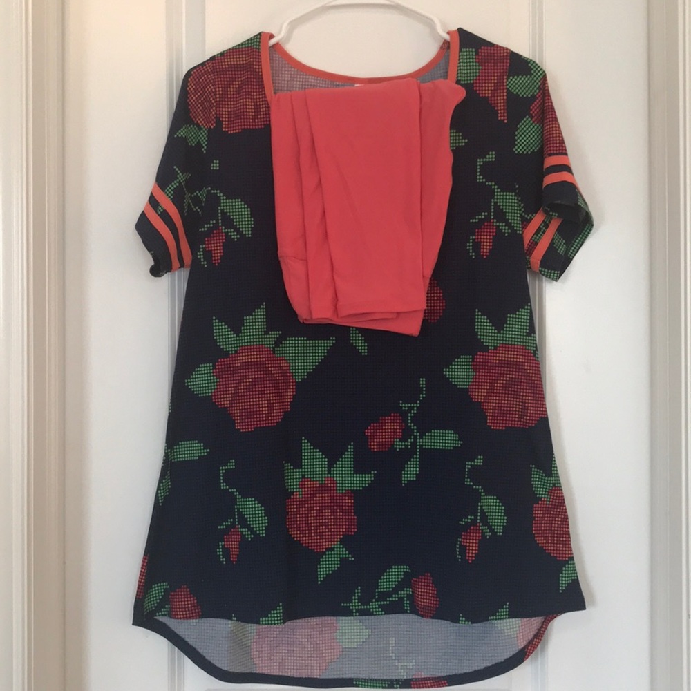 Lularoe Outfit - Classic & OS Leggings